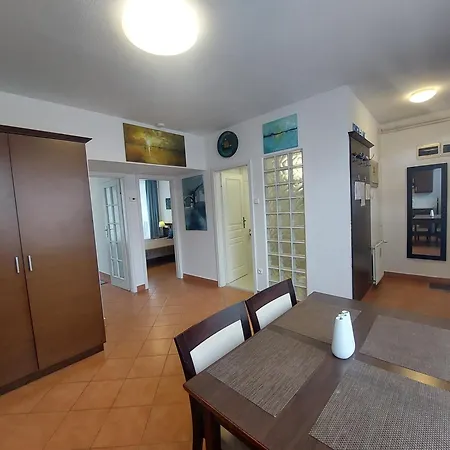 Holiday Art Garden&Spa Apartament Balatonfüred
