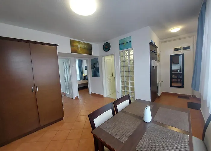 Apartman&spa 公寓 巴拉顿菲赖德